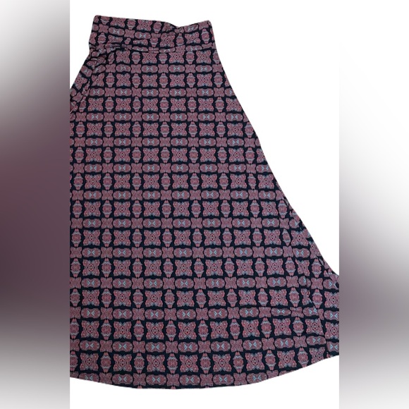 LULAROE| Multi-colored Paisly Pattern |Maxi Skirt - Picture 3 of 3